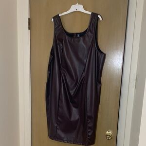 🤎🤎BROWN THE NEW POWER COLOR!🤎🤎PLUS SIZE 5X FAUX LEATHER SLEEVELESS DRESS🤎🤎